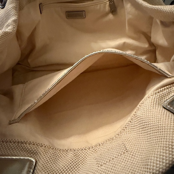 Tory Burch Tote - Picture 16 of 16